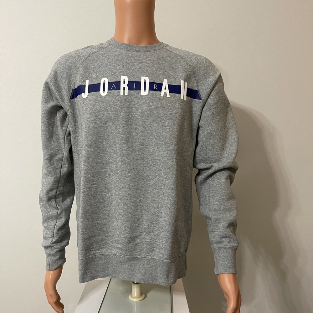 Air Jordan grey crew neck sweatshirt sz M